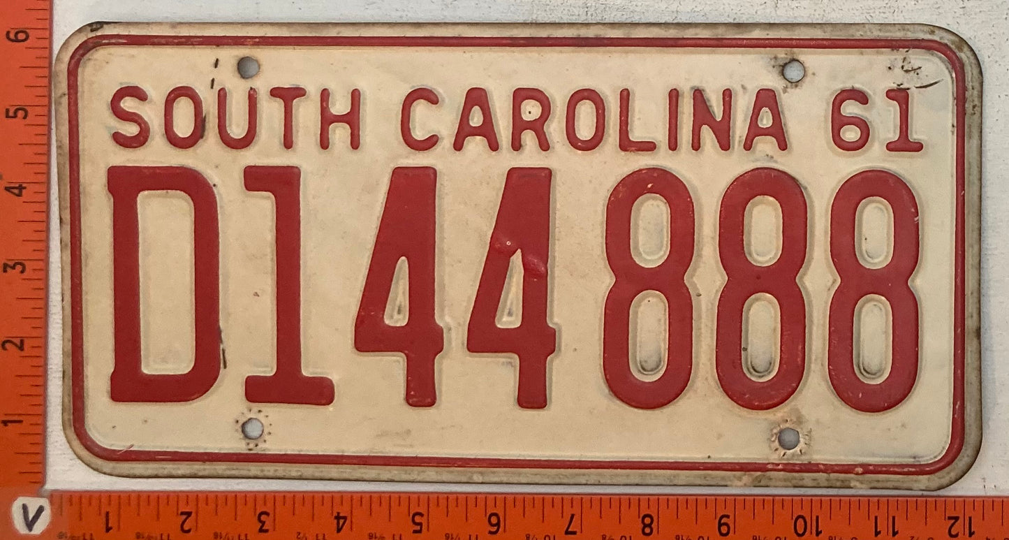 1961 South Carolina #D144888 Passenger License Plate