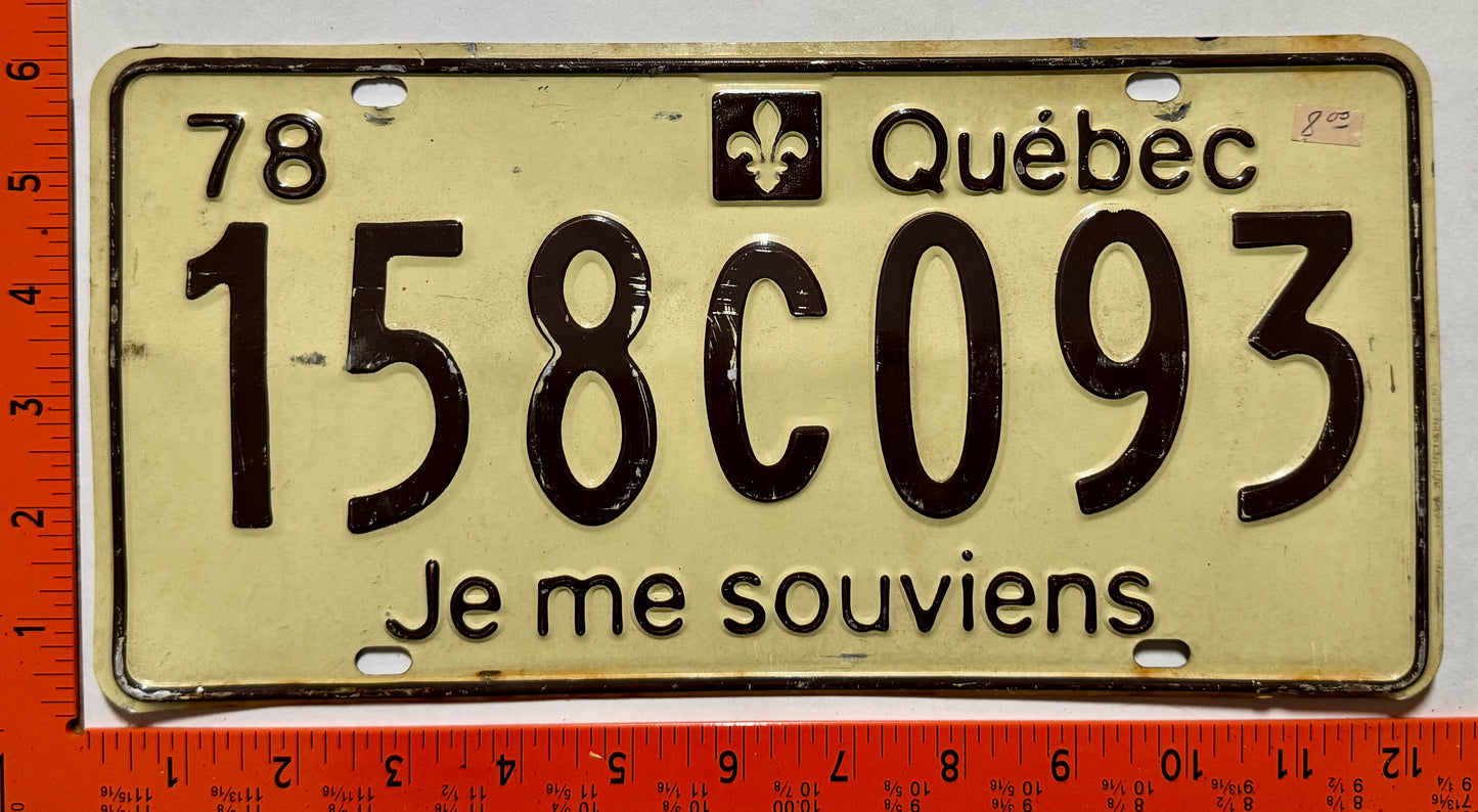 1978 Quebec #158C093 Passenger License Plate