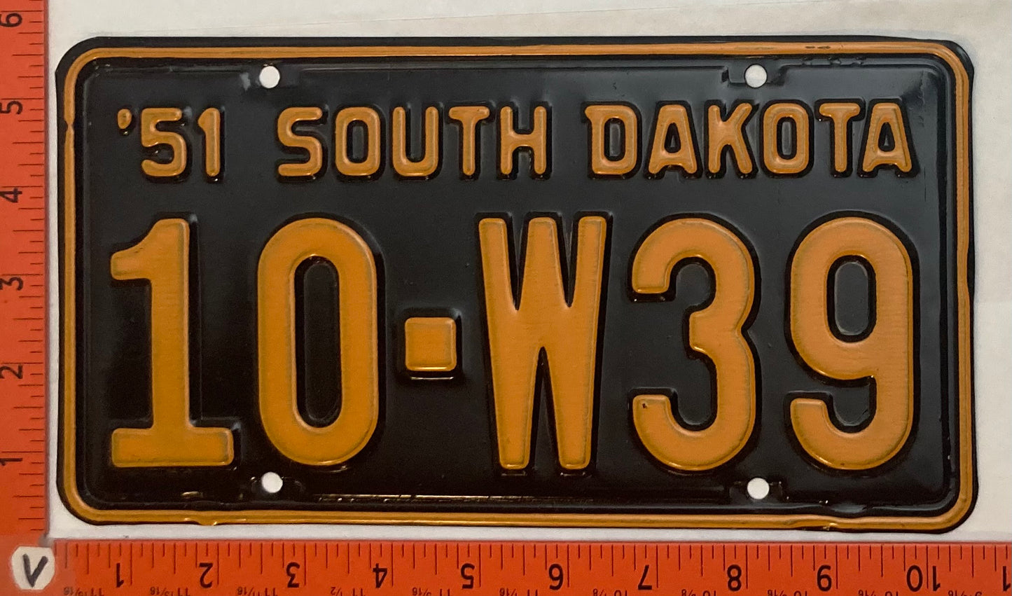 1951 South Dakota #10-W39 Passenger License Plate