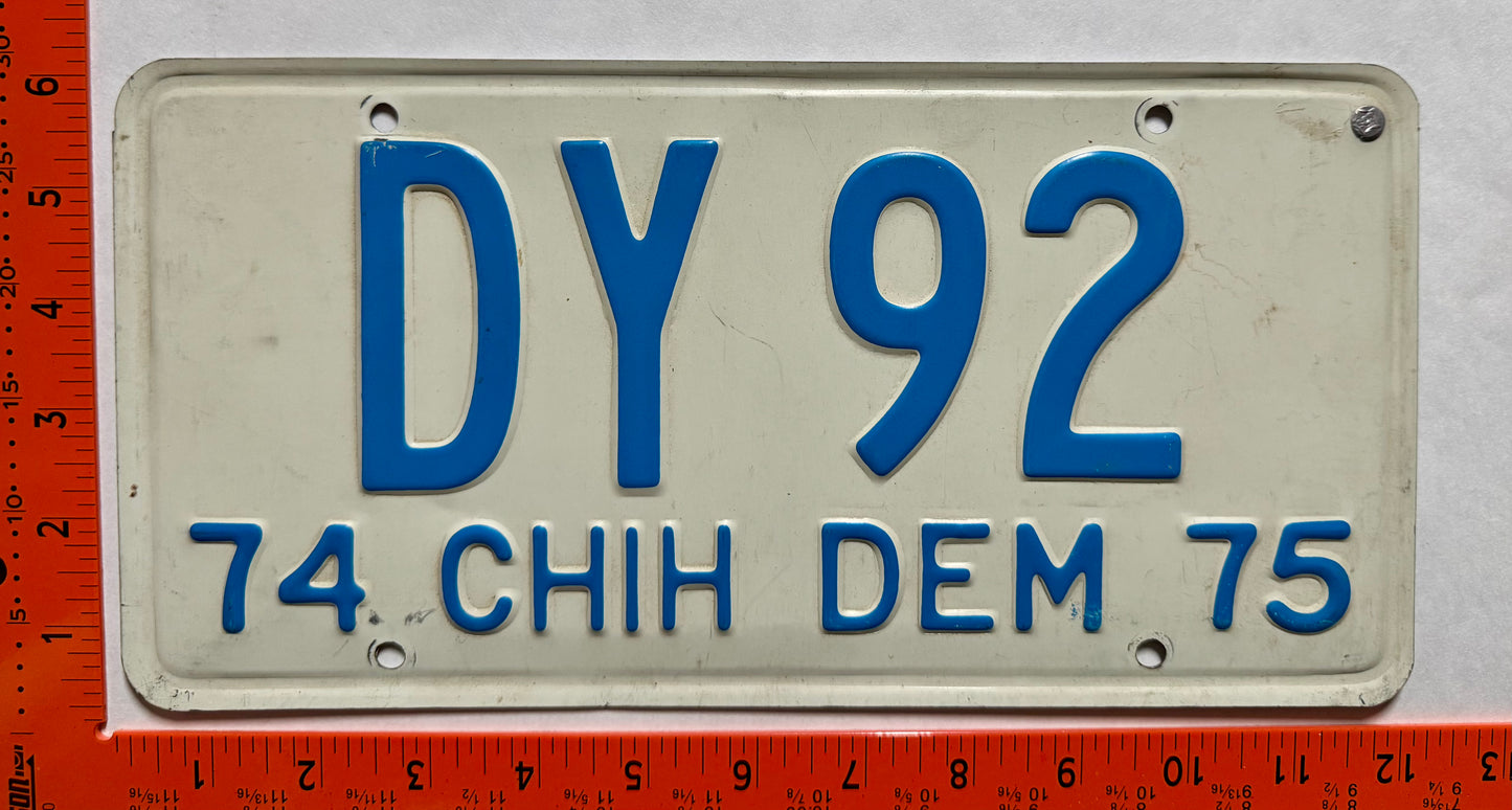 1974-1975 Chihuahua, Mexico #DY92 Dealer License Plate