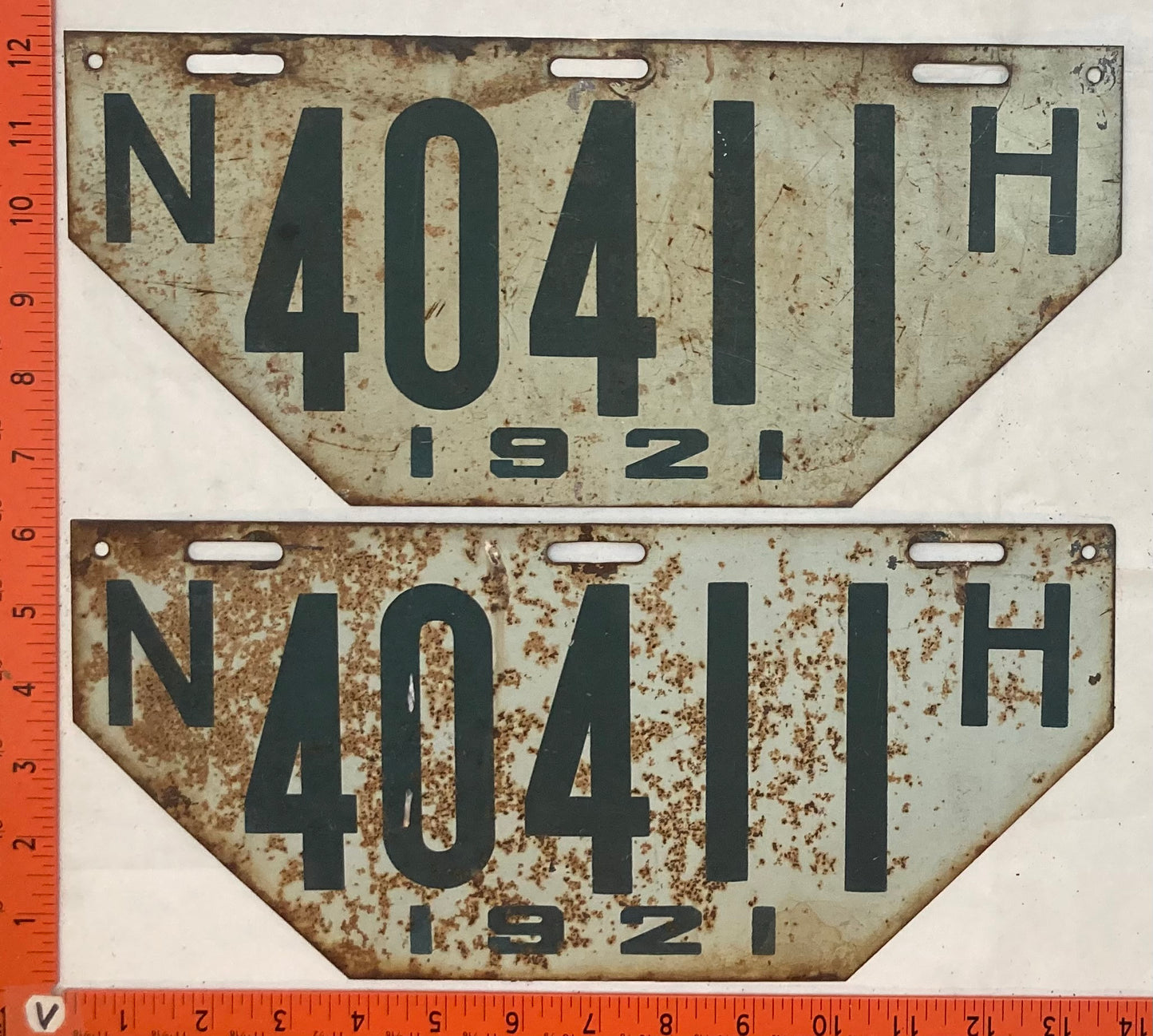 1921 New Hampshire #40411 Passenger License Plate (Non-Resident) (Pair)