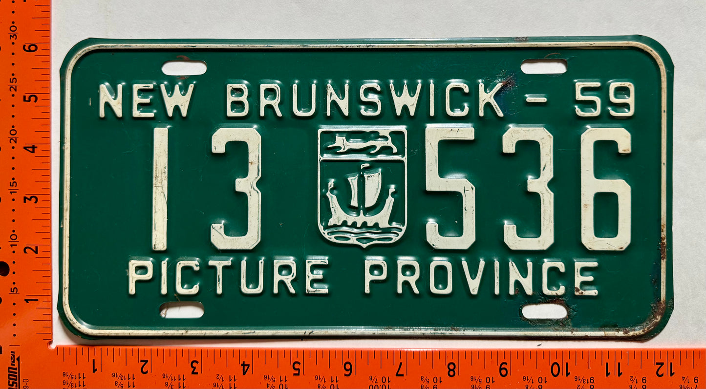 1959 New Brunswick #13 536 Passenger License Plate