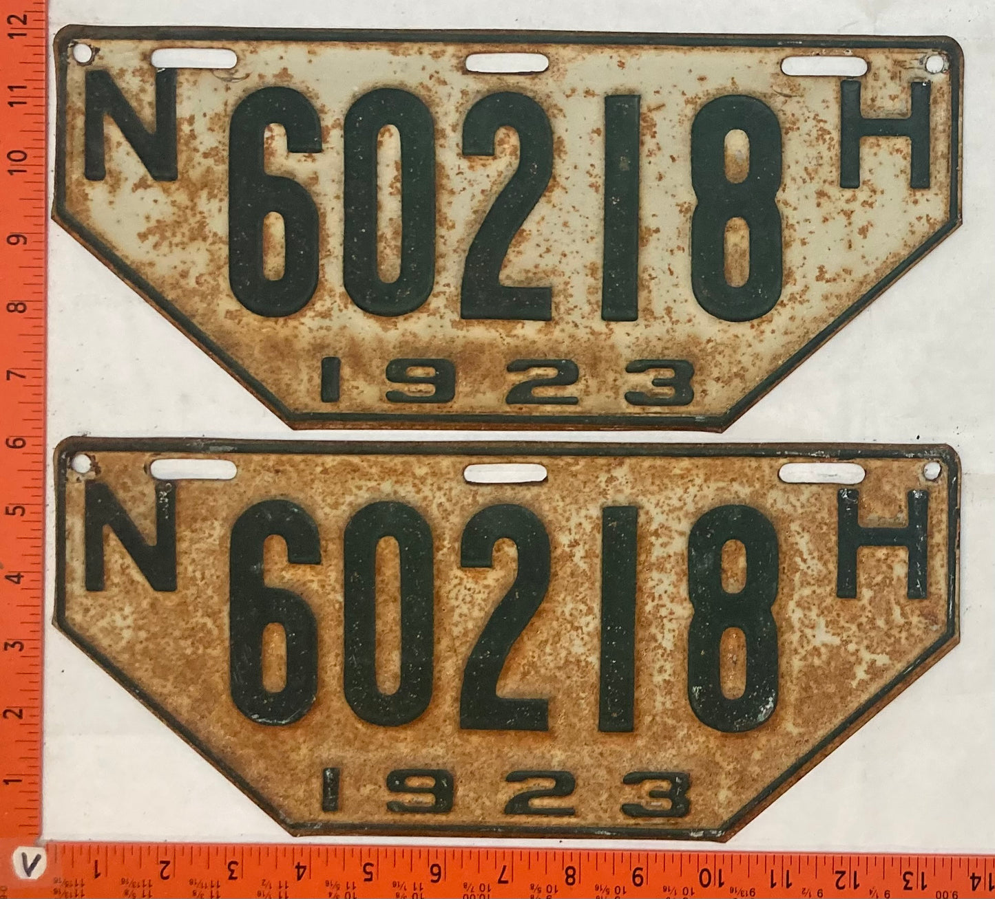 1923 New Hampshire #60218 Passenger License Plate (Non-Resident) (Pair)