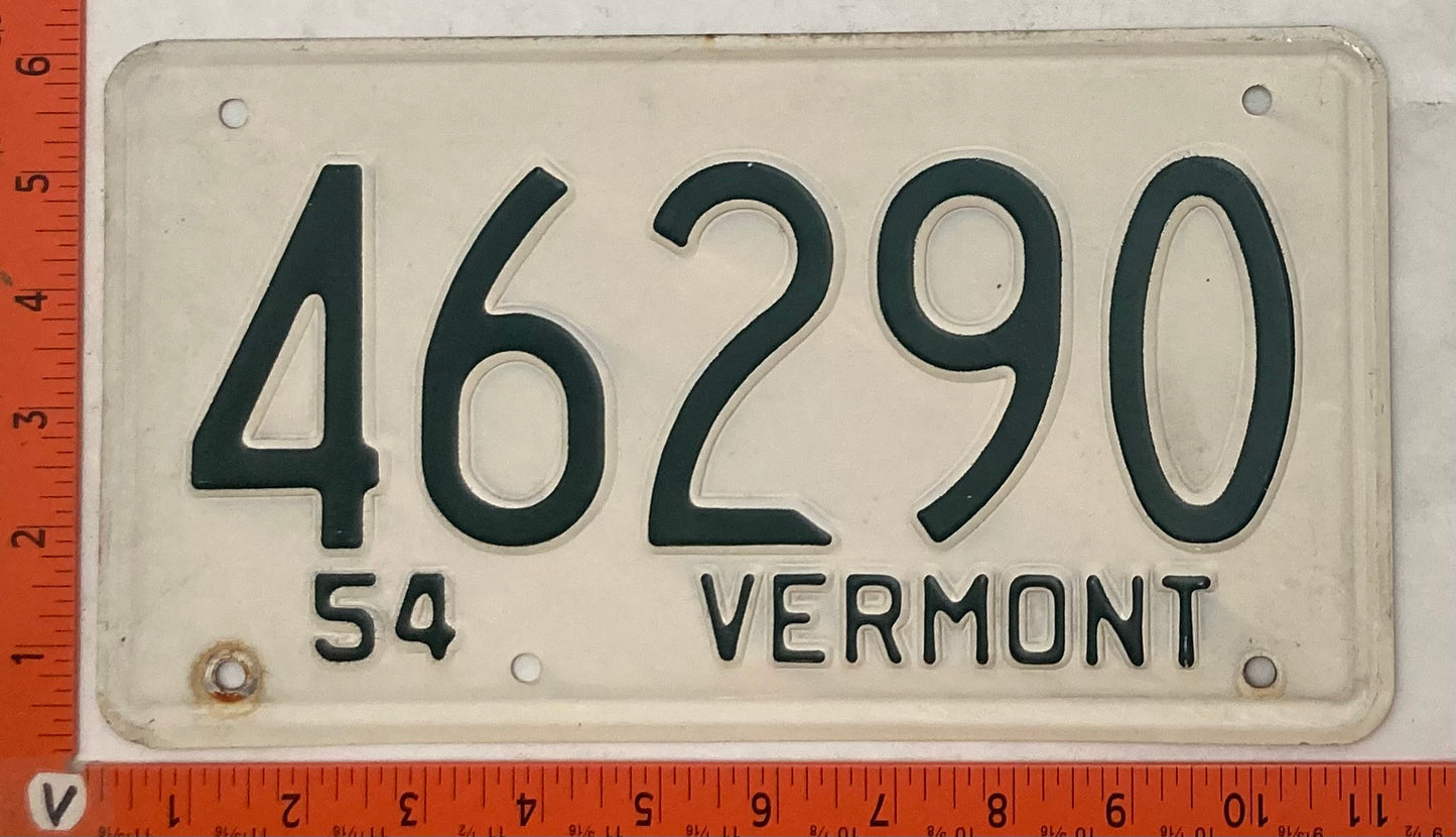 1954 Vermont #46290 Passenger License Plate