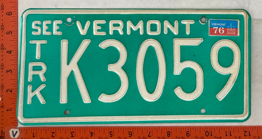 1976 Vermont #K3059 Truck License Plate