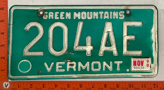 1990 Vermont #204AE Passenger License Plate