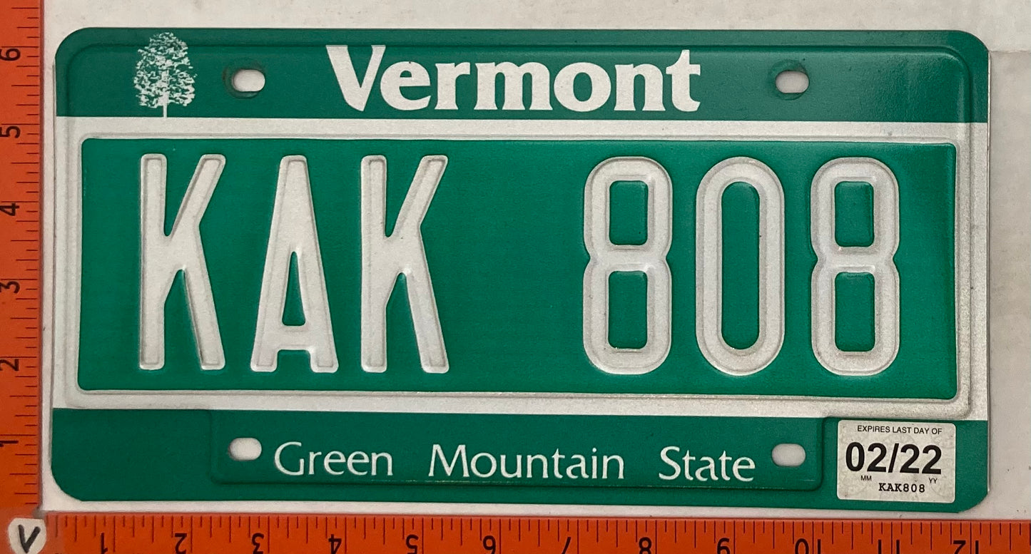 2022 Vermont #KAK 808 Passenger License Plate
