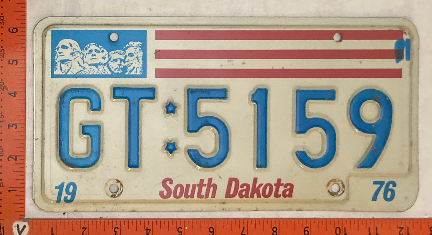 1976 South Dakota #GT:5159 Passenger License Plate