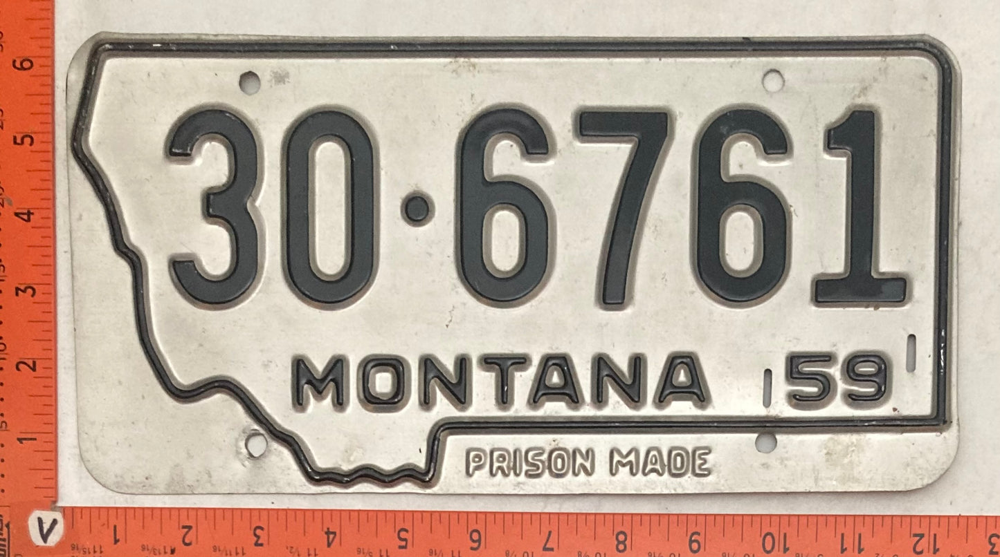 1959 Montana #30-6761 Passenger License Plate