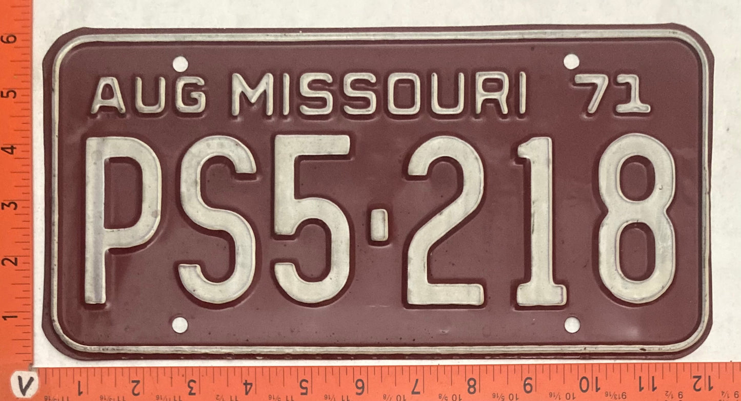 1971 Missouri #PS5-218 Passenger License Plate