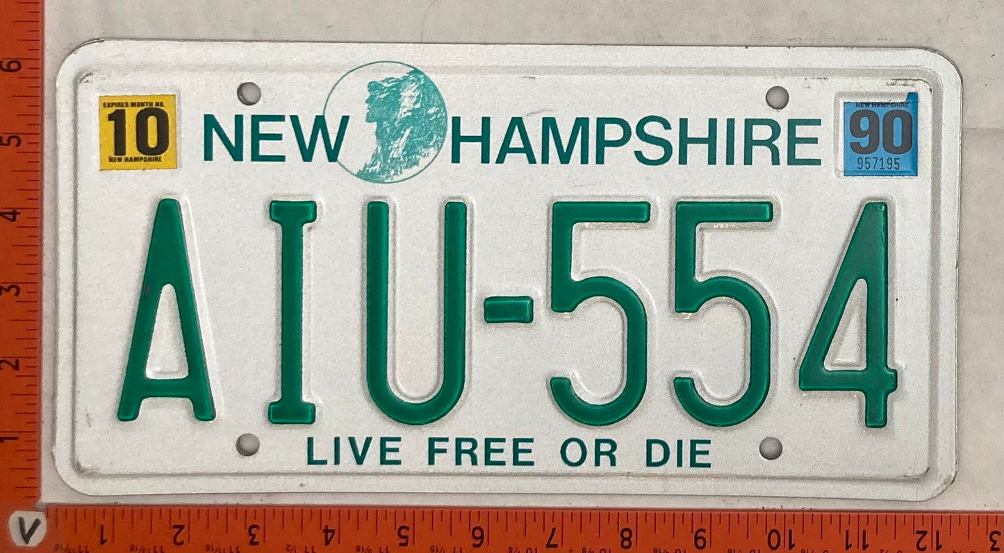 1990 New Hampshire #AIU-554 Passenger License Plate