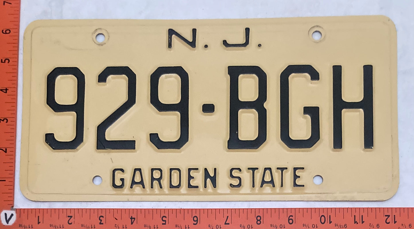 1974 New Jersey #929-BGH Passenger License Plate