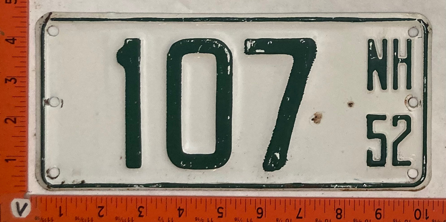1952 New Hampshire #107 Boat License Plate