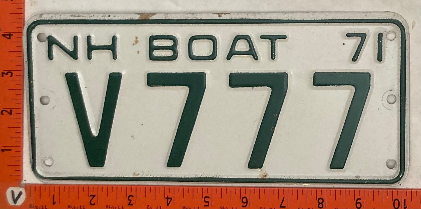1971 New Hampshire #V777 Boat License Plate