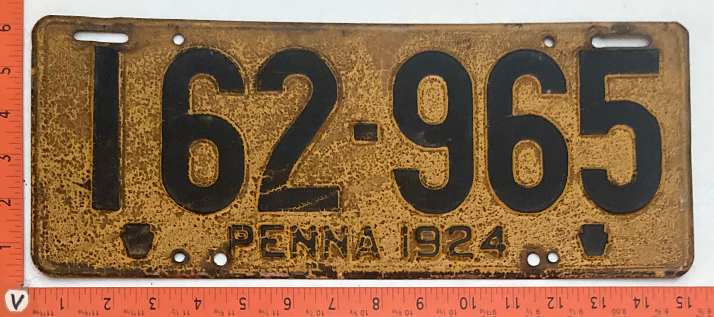 1924 Pennsylvania #162-965 Passenger License Plate