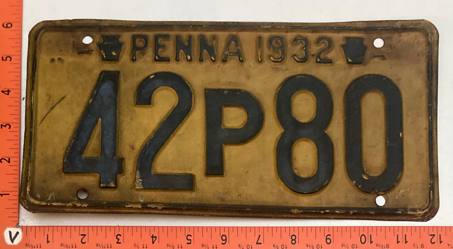1932 Pennsylvania #42P80 Passenger License Plate