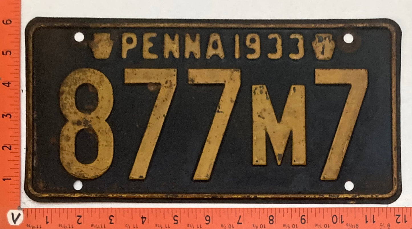 1933 Pennsylvania #877M7 Passenger License Plate