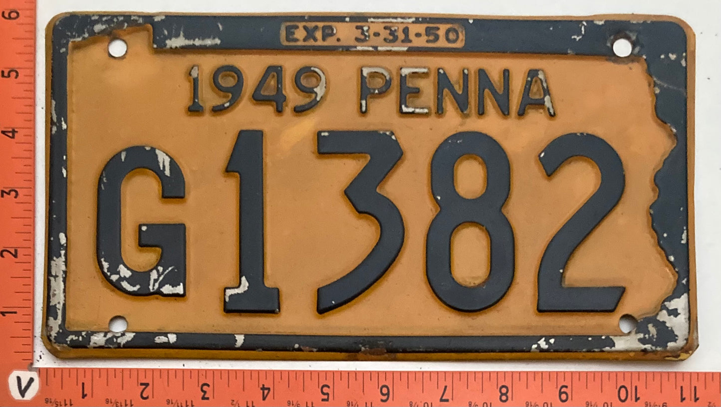 1949 Pennsylvania #G1382 Passenger License Plate