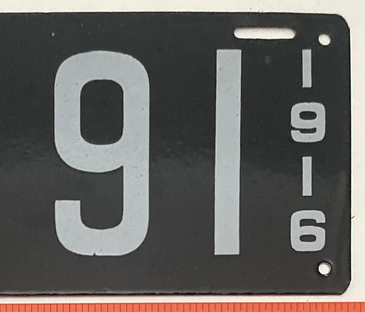 1916 Connecticut #C1591 Passenger License Plate 4 digits
