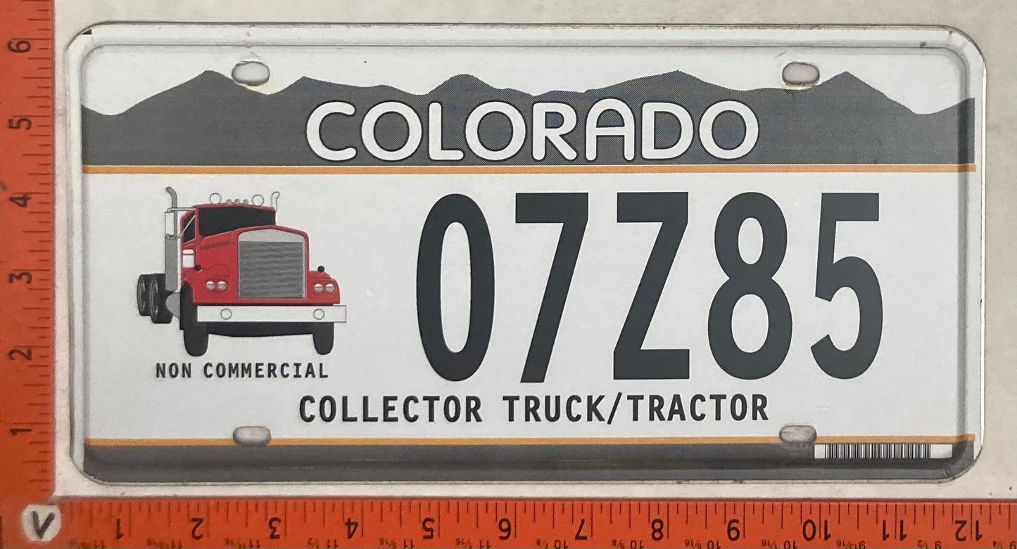 Undated Colorado #07Z85 Collectors Series Truck/Tractor License Plate