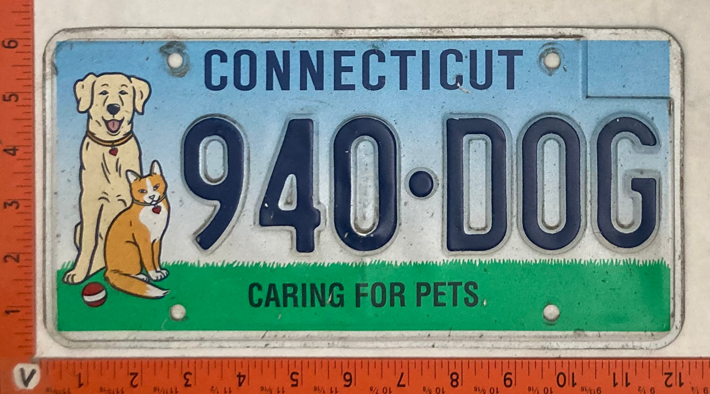 Undated Connecticut #940-DOG Passenger License Plate