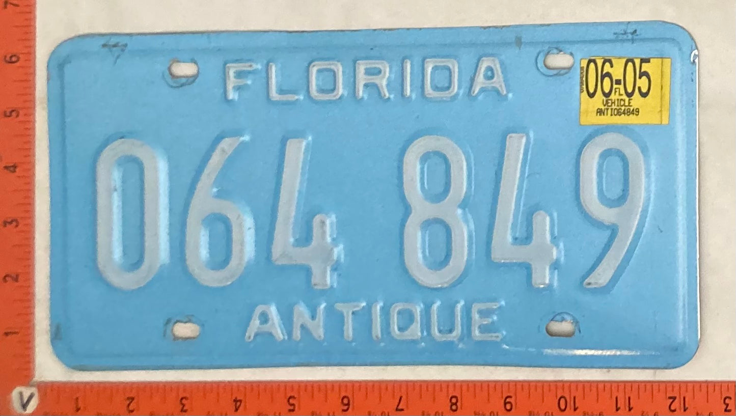 2005 Florida #064 849 Antique Passenger License Plate