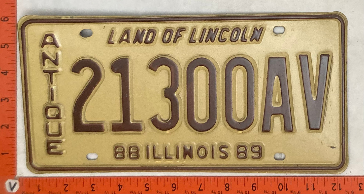 1989 Illinois #21300 Antique Vehicle License Plate