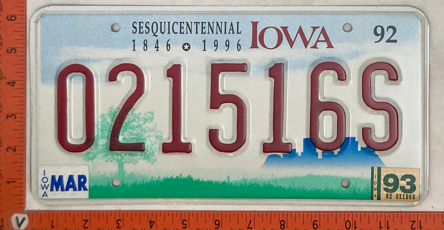 1993 Iowa #021516S Passenger License Plate