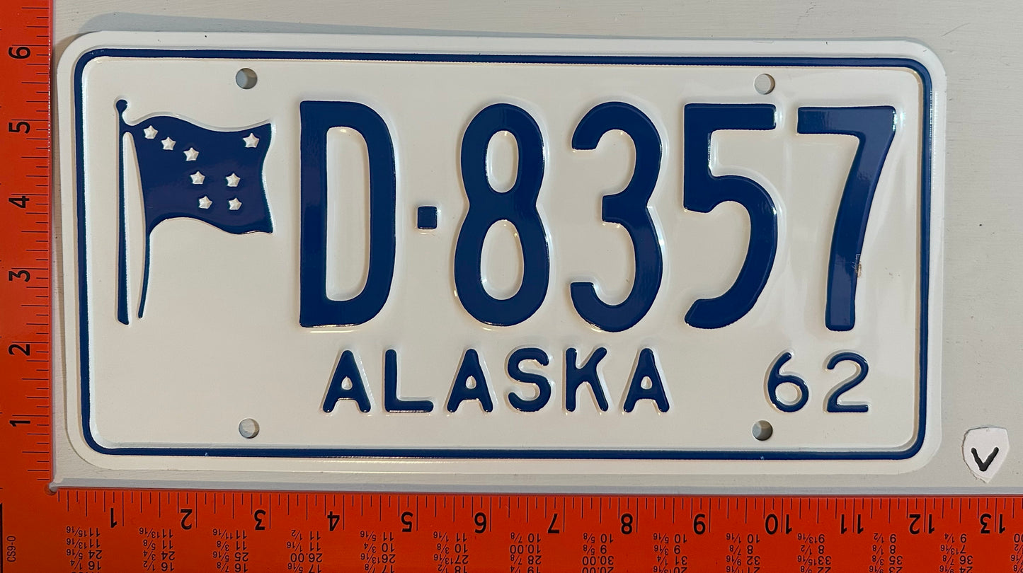 1962 Alaska #D -8537 Passenger License Plate