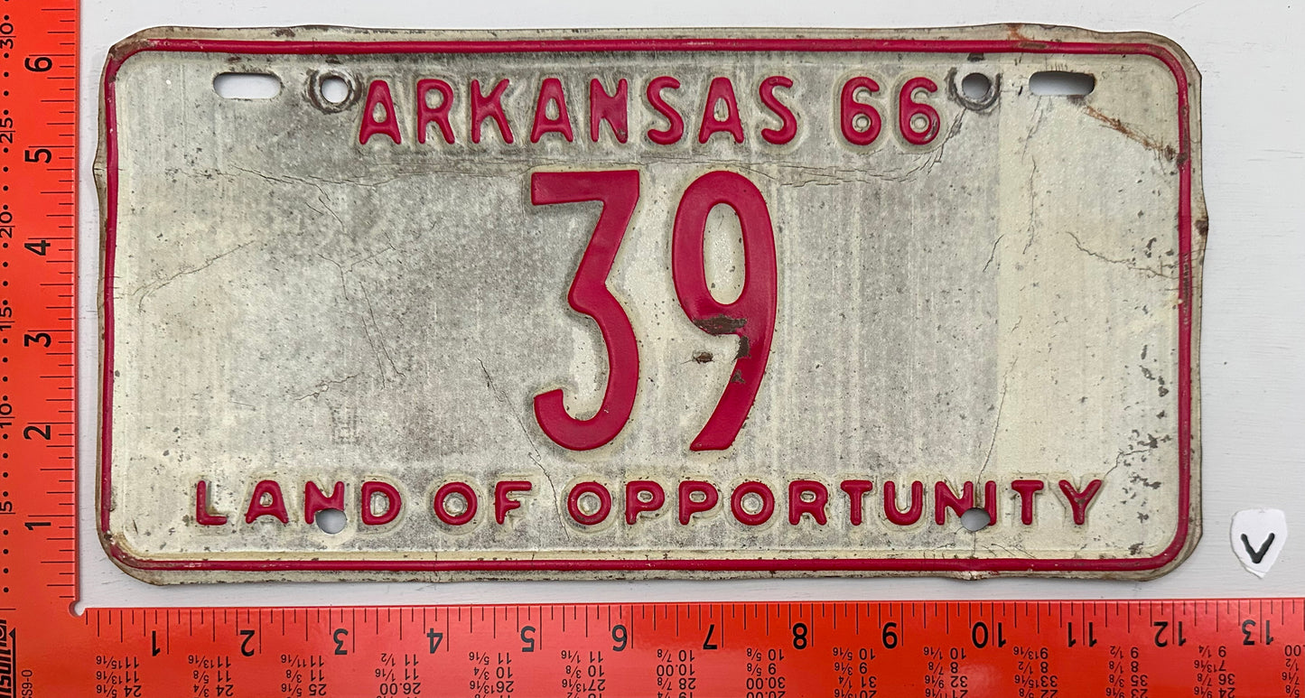1966 Arkansas #39 Passenger License Plate