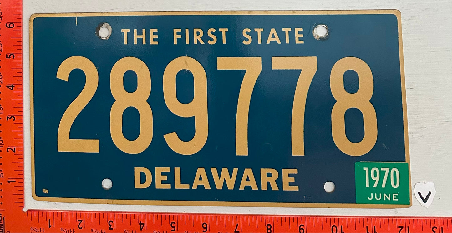 1970 Delaware #289778 Passenger License Plate
