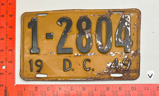 1949 Washington, DC #1-2804 Passenger License Plate