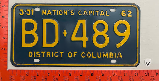 1962 Washington, DC #BD-857 Passenger License Plate