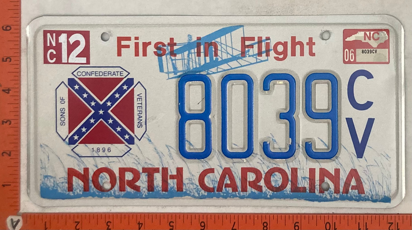 2006 North Carolina #8039 C/V Passenger License Plate