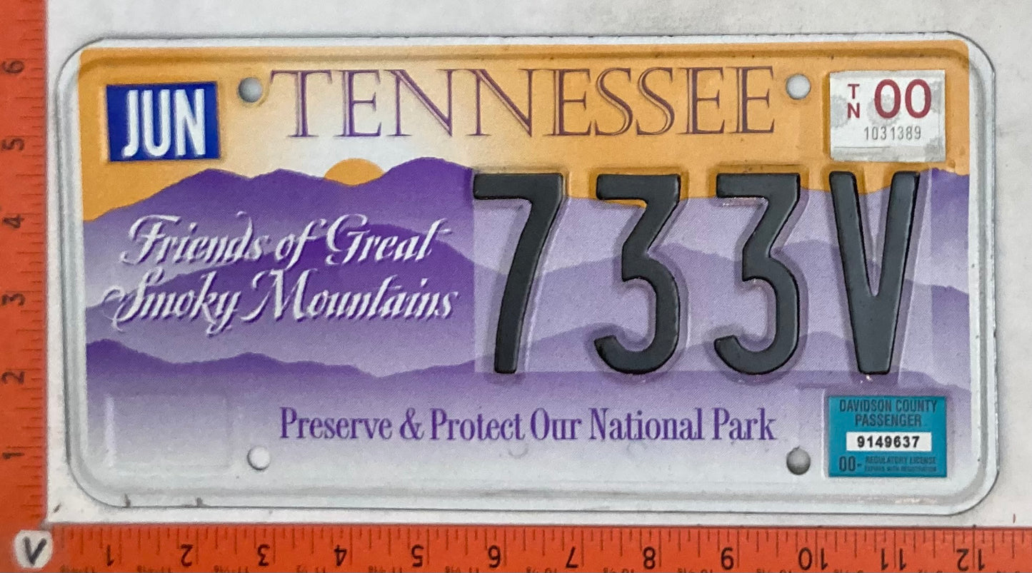 2000 Tennessee #733V Passenger License Plate