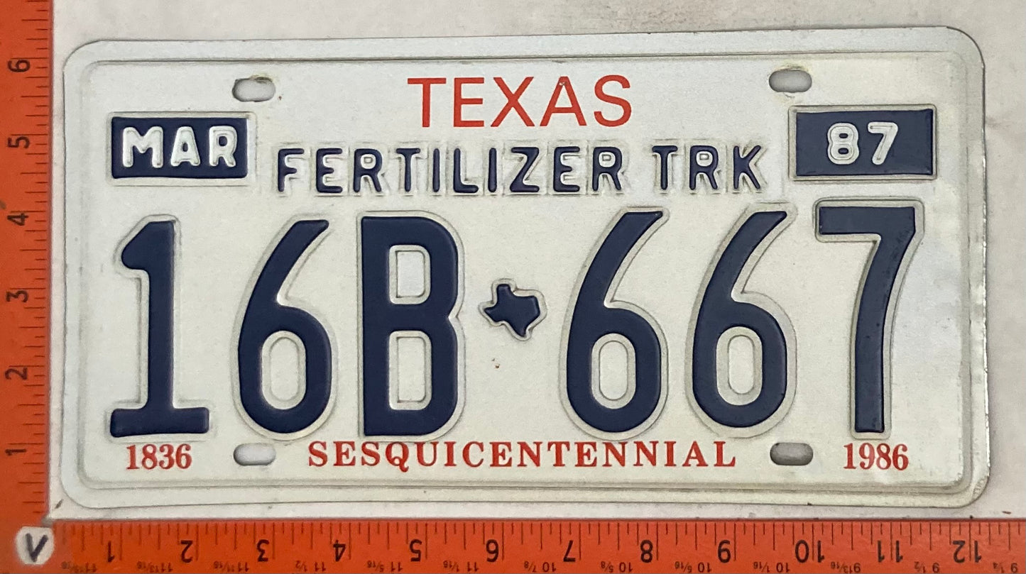 1987 Texas #16B 667 Fertilizer Truck License Plate