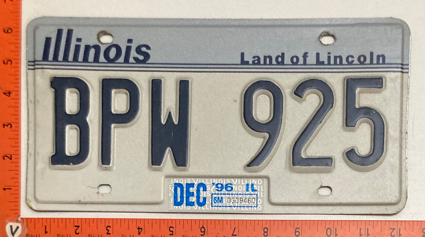 1996 Illinois #BPW 925 Passenger License Plate