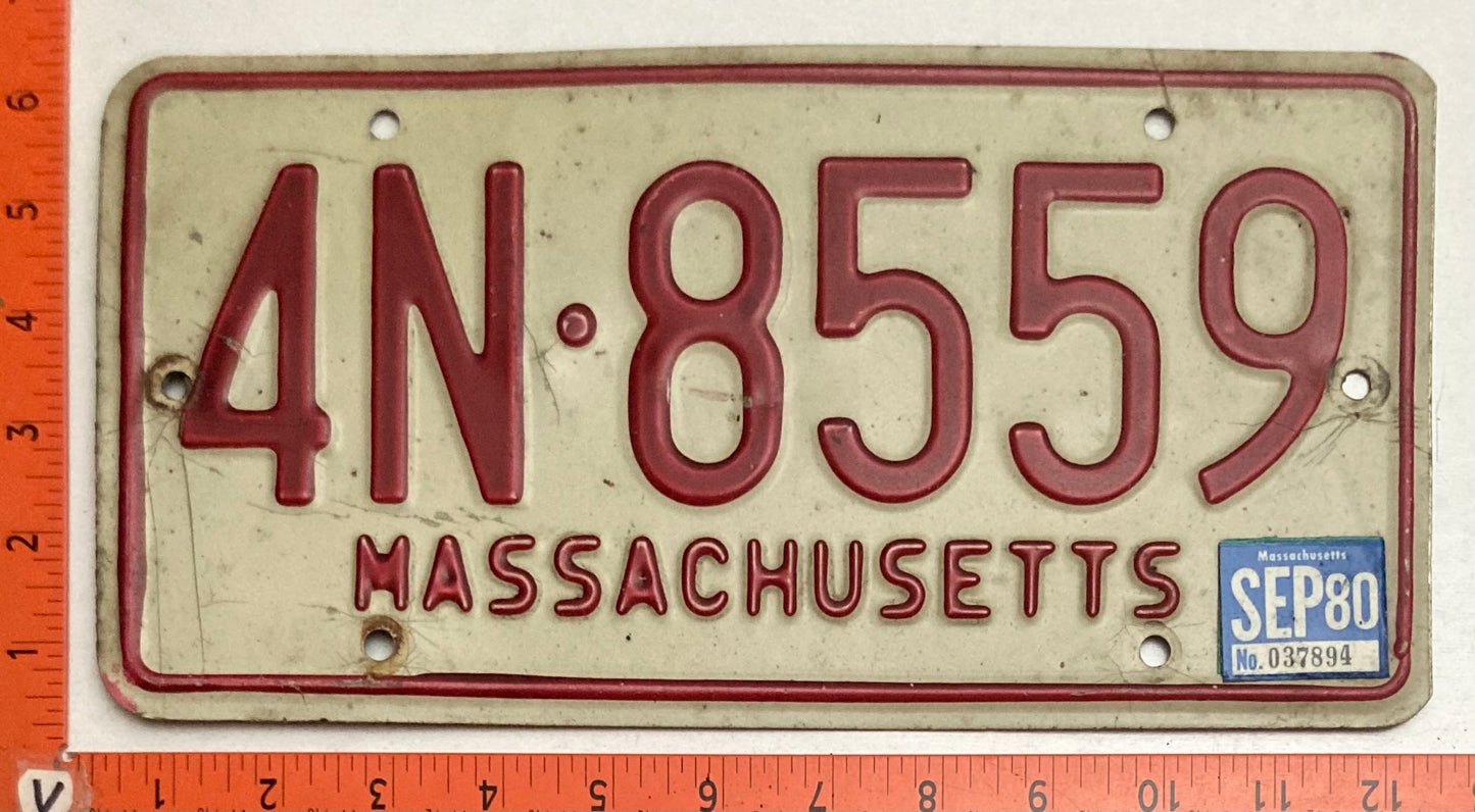 1980 Massachusetts #4N-8559 Passenger License Plate