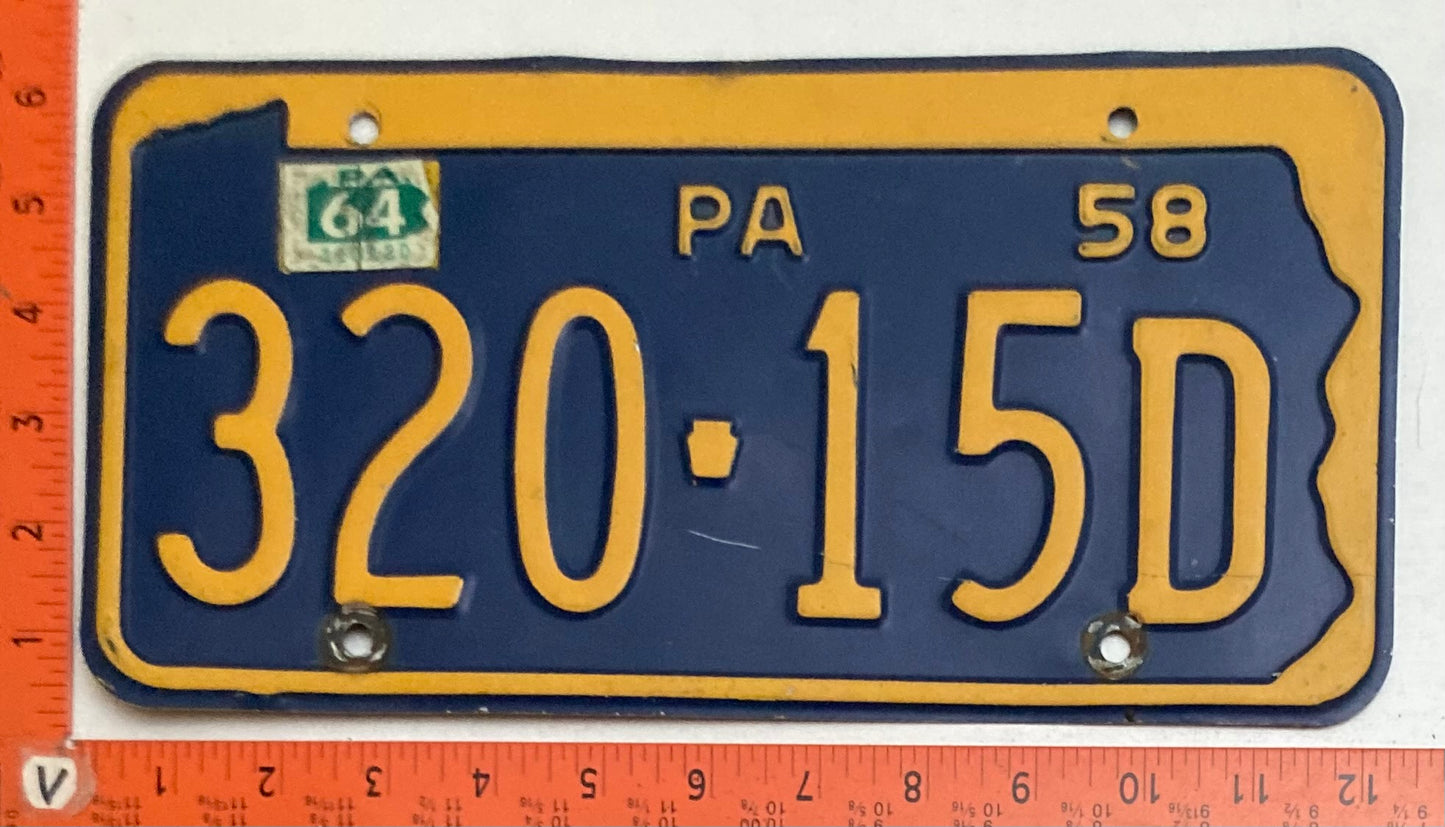 1964 Pennsylvania #320 15D Passenger License Plate