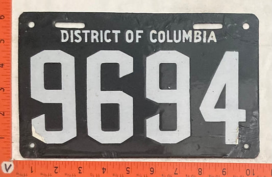 Undated Washington, DC #9694 Passenger License Plate (Porcelain)