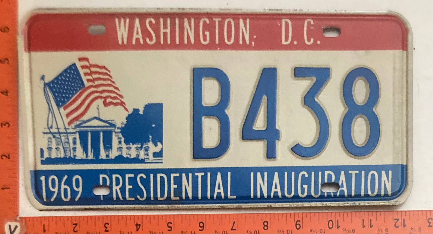 1969 Washington, DC #B438 Presidential Inaugural Passenger License Plate