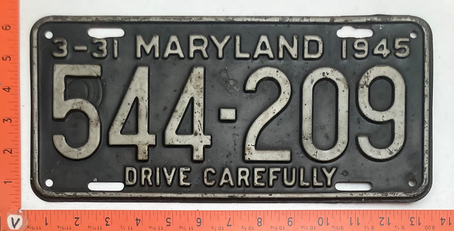 1945 Maryland #544-209 Passenger License Plate