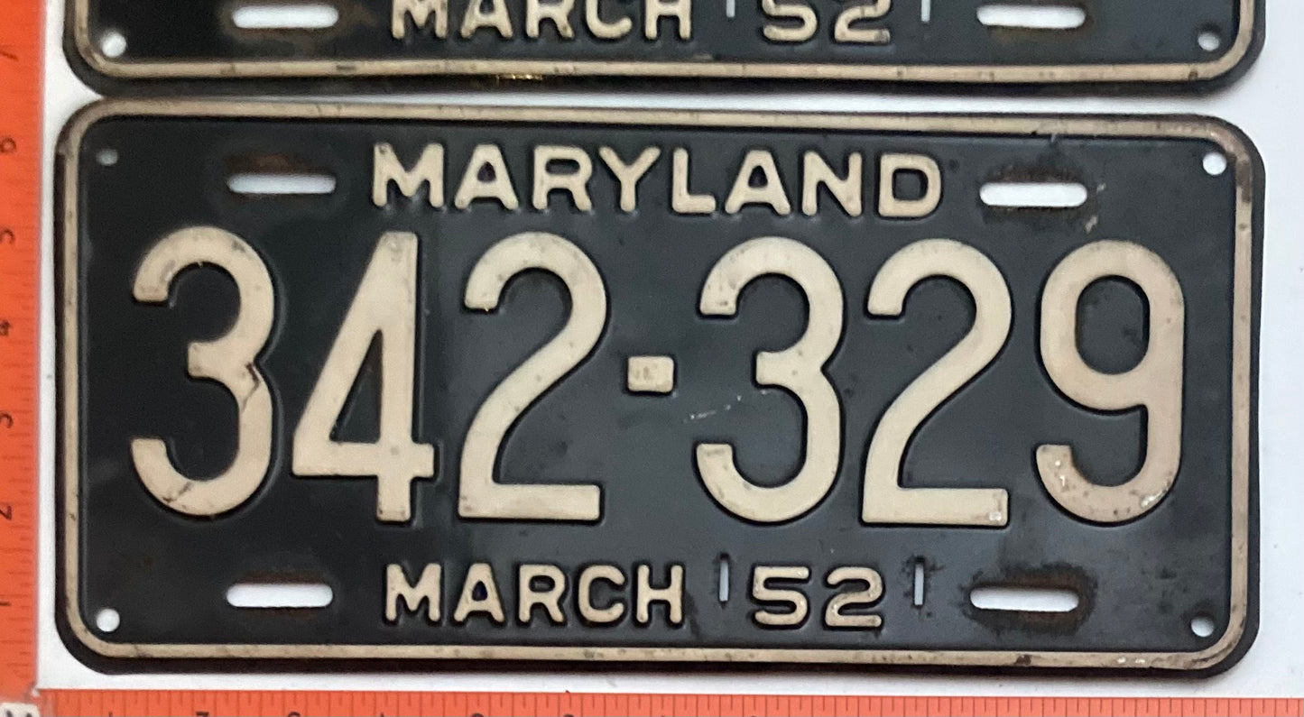 1952 Maryland #342-329 Passenger License Plate PAIR
