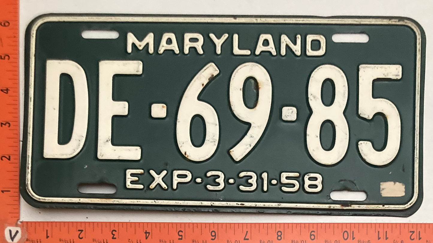 1958 Maryland #DE-69-85 Passenger License Plate