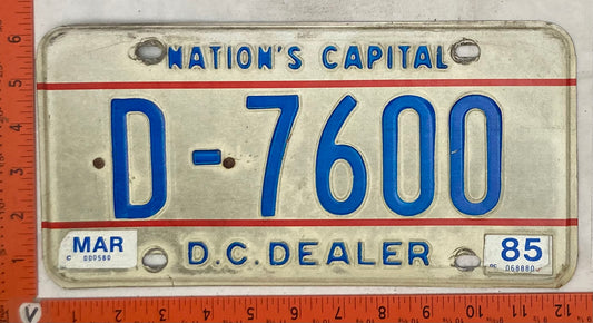 1985 Washington, DC #D-7600 Dealer License Plate