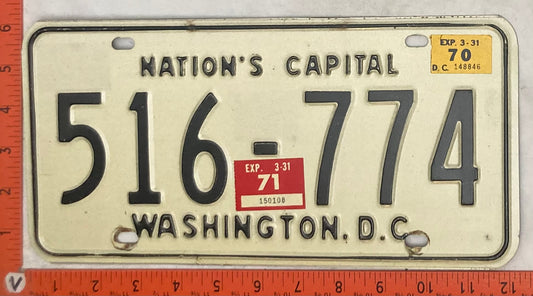 1971 Washington, DC #516-774 Passenger License Plate