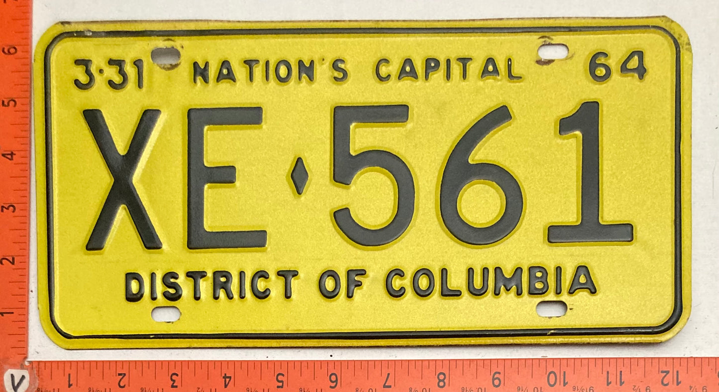 1964 Washington, DC #XE-561 Passenger License Plate