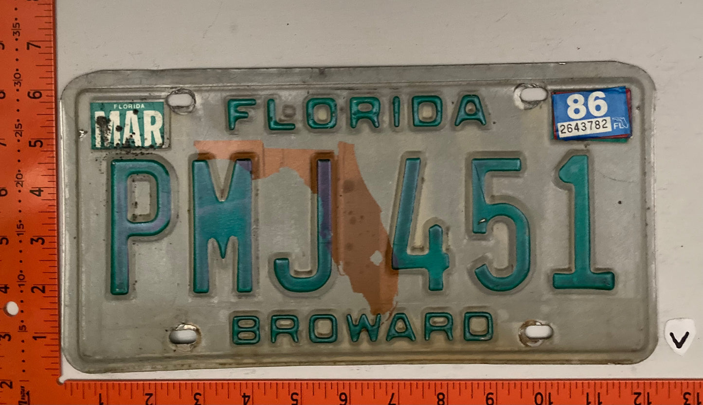 1986 Florida #PMJ 451 Passenger License Plate