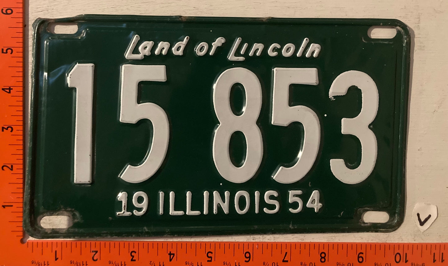 1954 Illinois #15 853 Passenger License Plate