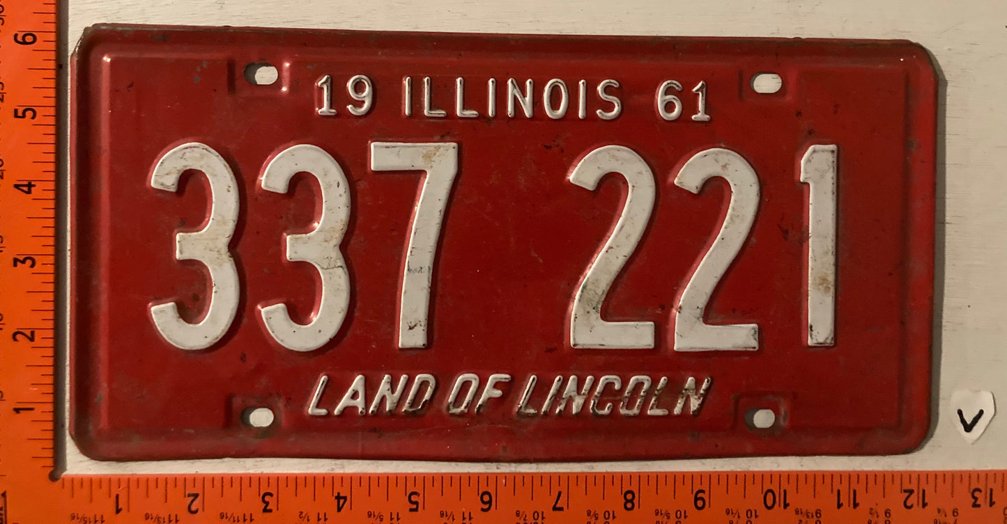 1961 Illinois #337 221 Passenger License Plate